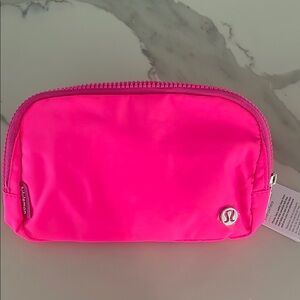 Lululemon Athletica NeonPink Everywhere Belt Bag